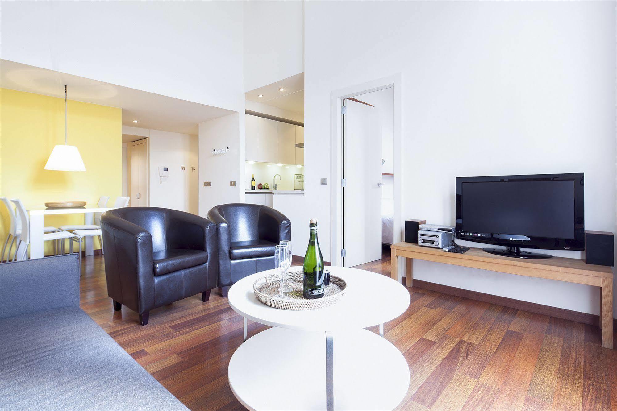 Inside Barcelona Apartments Mercat Dış mekan fotoğraf