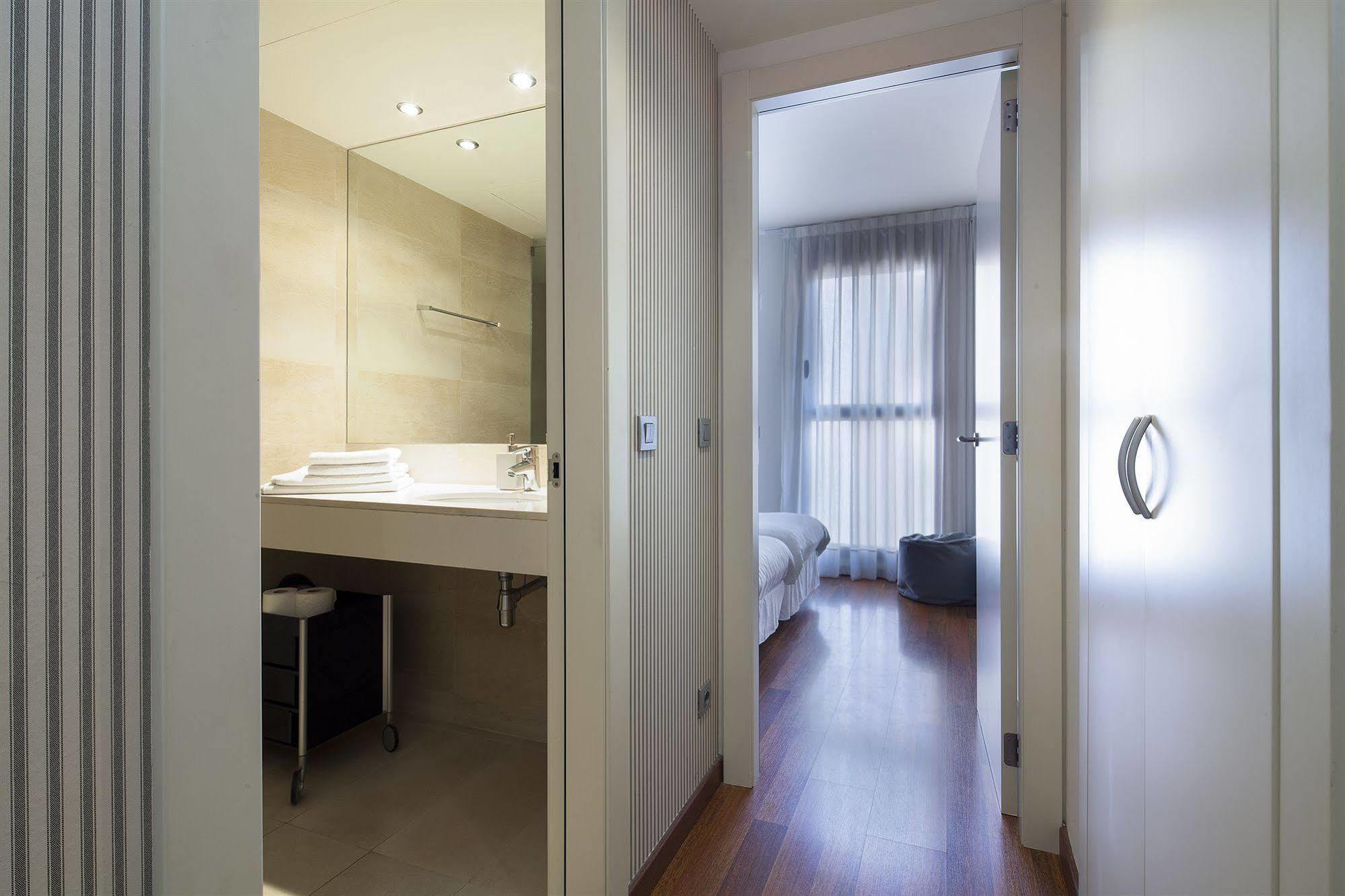 Inside Barcelona Apartments Mercat Dış mekan fotoğraf